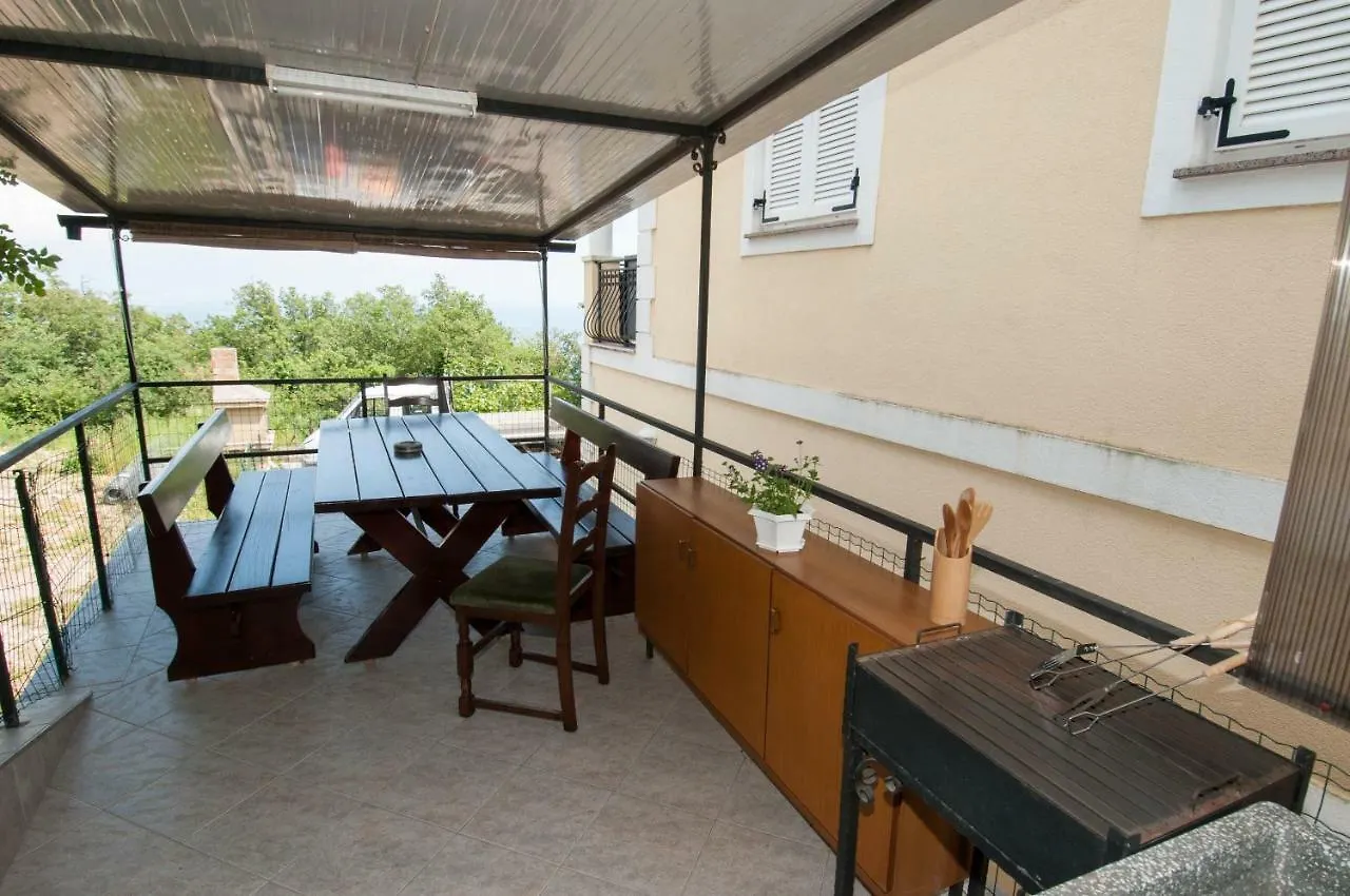 Dragica Apartment Lovran